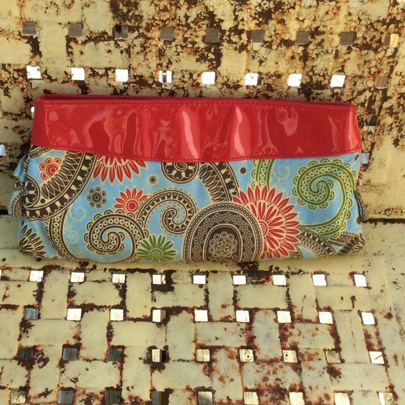 Mud Pie ruffled wristlet - Picture 2 of 8